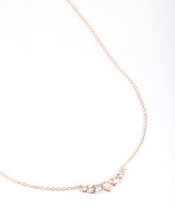 Curve Bar Necklace