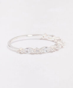 Alternating Marquise Round Ring