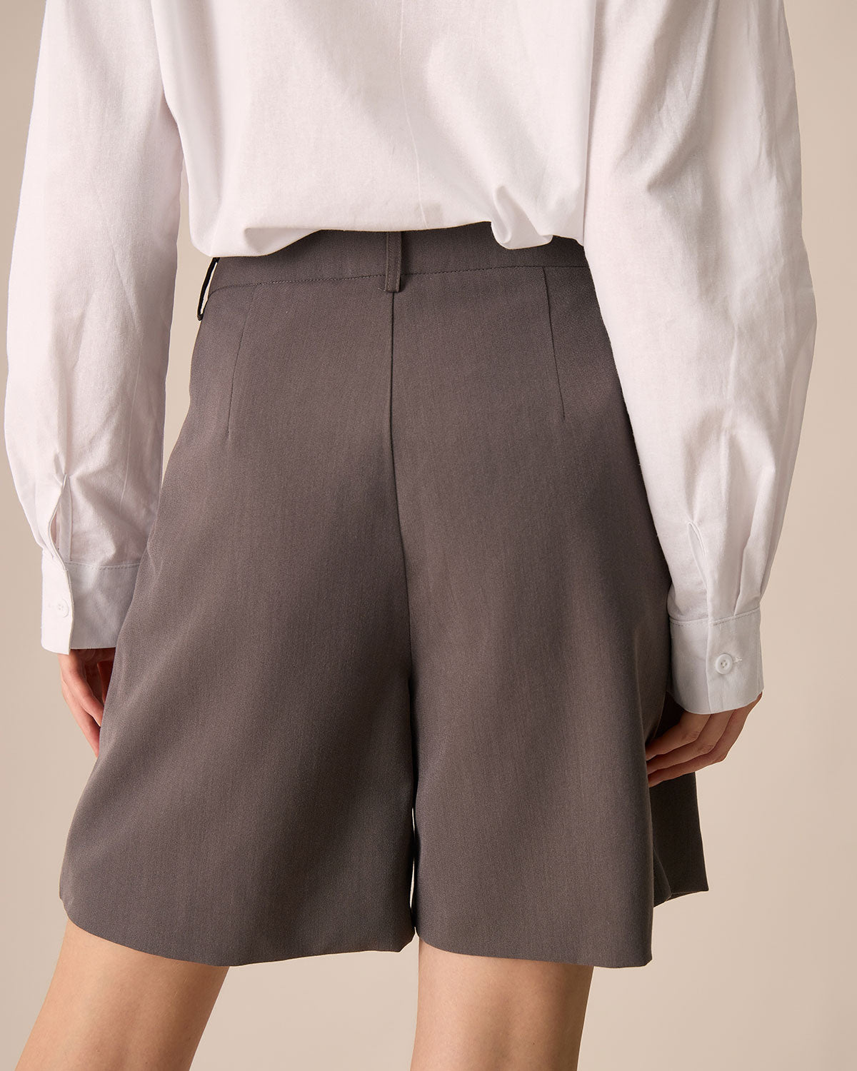 Women's Coffee Pocket Wide-leg Shorts - Image 3